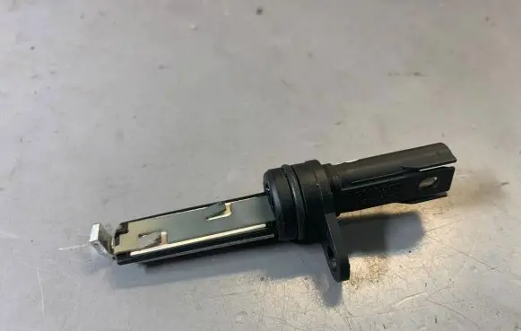 BMW 3 E90 E91 Sensor 7550466 70306068