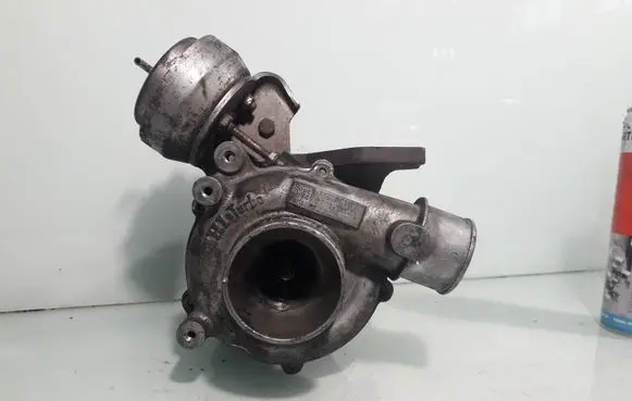 Mazda 626 Turbo VJ360610 27170M
