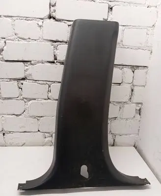 (B) pillar trim (bottom)