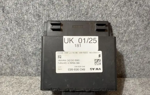 Volkswagen PASSAT B8 Gateway control module 