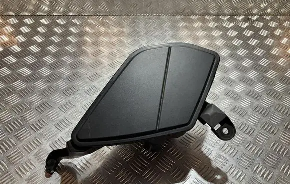 BMW 5 G30 G31 G38 Intake resonator 8612084