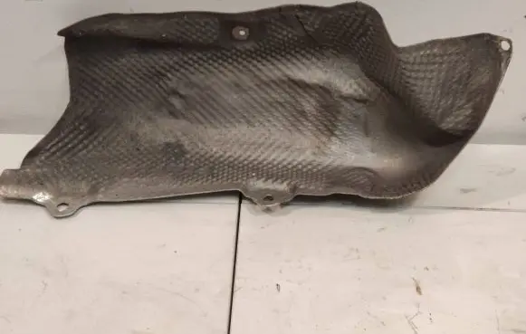 BMW 6 F06 Gran coupe Exhaust heat shield 7232432 2043613