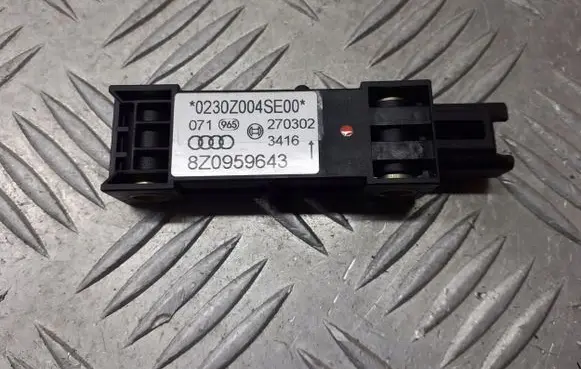 Audi A2 Airbag deployment crash/impact sensor 8Z0959643