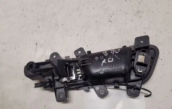 Audi A4 S4 B8 8K Front door interior handle 8K0837020