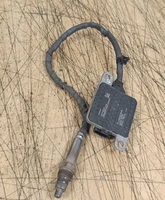 Mercedes-Benz E W213 Lambda probe sensor A0009053009