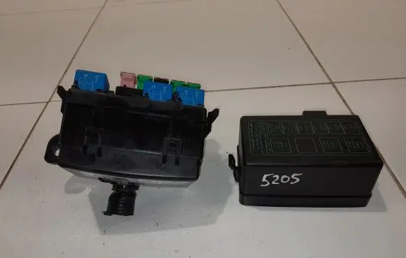 KIA Sorento Fuse module 914102P857 2P857