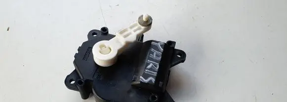 Toyota Yaris A/C air flow flap actuator/motor 