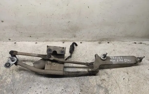 Hyundai Trajet Front wiper linkage and motor