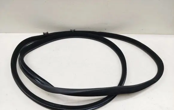 Mercedes-Benz CLC CL203 Front door rubber seal A2036970551
