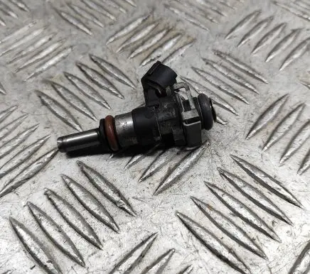 Audi A3 S3 8V Fuel injector 06L906031A 0280158266