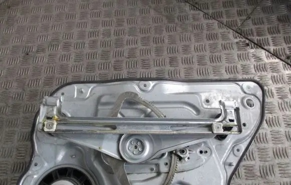 Volvo S80 Rear window lifting mechanism without motor 983041102