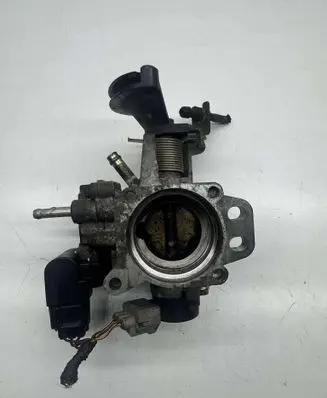 Toyota Yaris Throttle valve 8945252011