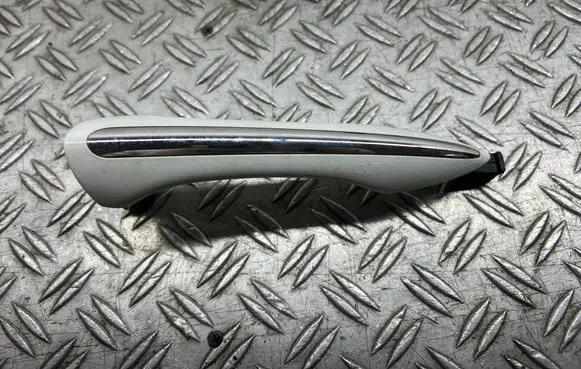 Hyundai i40 Front door exterior handle 3Z00