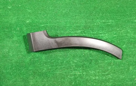 Ford Focus Front arch trim JX7B17B813AC