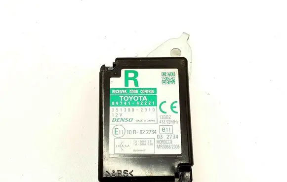 Toyota RAV 4 (XA30) Other devices 8974142221
