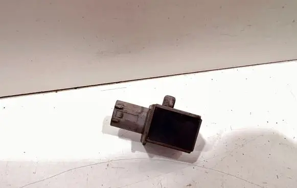 Mercedes-Benz E W212 Airbag deployment crash/impact sensor A2048201985