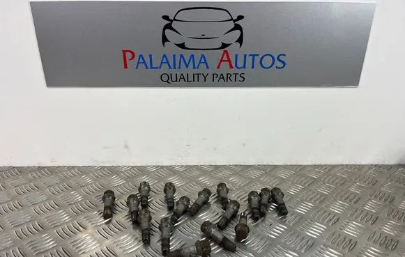 BMW 5 F10 F11 Nuts/bolts 