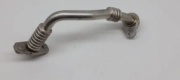 Audi A3 S3 8V Air intake hose/pipe 04L145736E