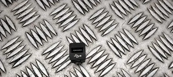 BMW 5 F10 F11 USB socket connector 9167196