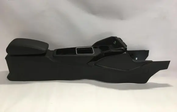 Audi Q2 - Center console 