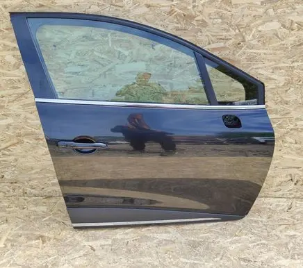 Renault Clio IV Front door 