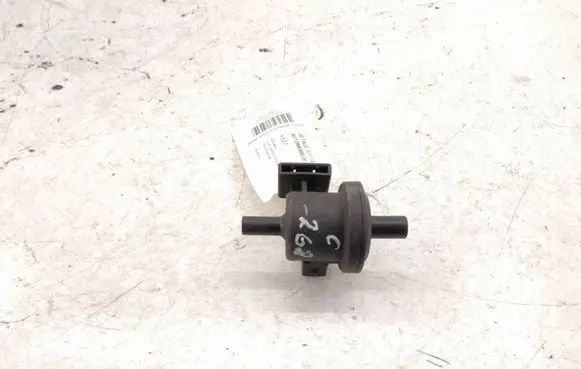 Mercedes-Benz C W202 Sensor A2024700093 2024700093