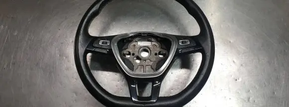 Volkswagen Golf VII Steering wheel 6198400