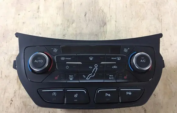 Ford Escort Climate control unit
