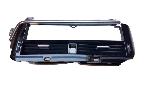 Nissan Qashqai J12 Dash center air vent grill 687516UA0A