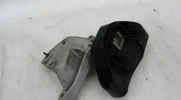 Renault Kadjar Engine mount vacuum valve brak