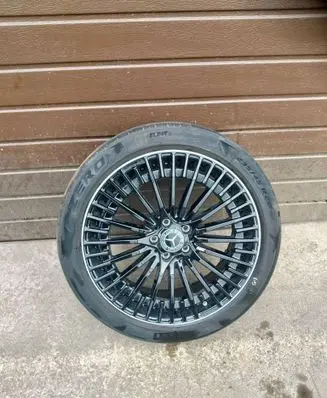 Mercedes-Benz EQA R20 alloy rim A2434010600