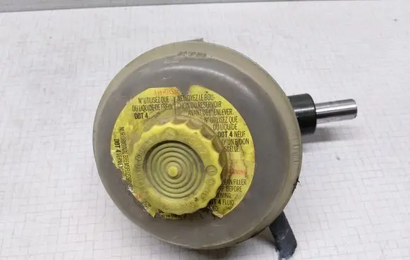 Audi A6 S6 C4 4A Master brake cylinder 893611307A