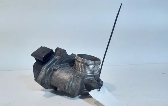 Volkswagen Golf VI Throttle valve 03G128063F