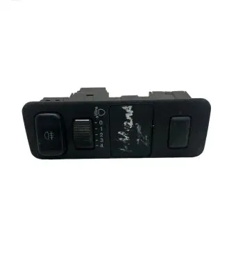 Mitsubishi Space Star Fog light switch MR240907 048047841