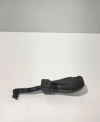 Front door check strap stopper