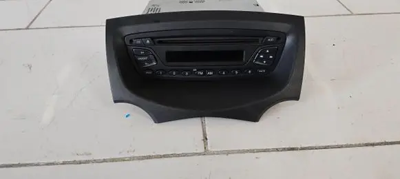 Ford Ka Radio/CD/DVD/GPS head unit 7354765220 28223222
