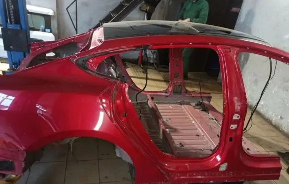 Tesla Model S Fender 1020514