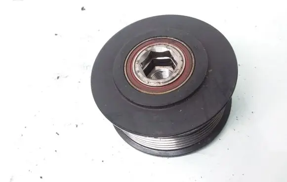 Honda CR-V Alternator pulley 