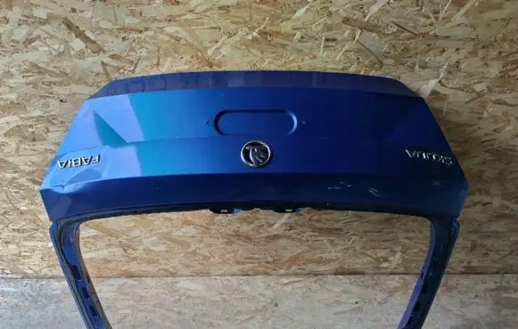 Skoda Fabia Mk3 (NJ) Tailgate/trunk/boot lid 6V6827159
