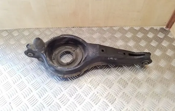 Ford Focus Rear upper control arm/wishbone
