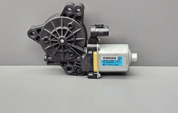 Hyundai i30 Rear door window regulator motor 83450A5000