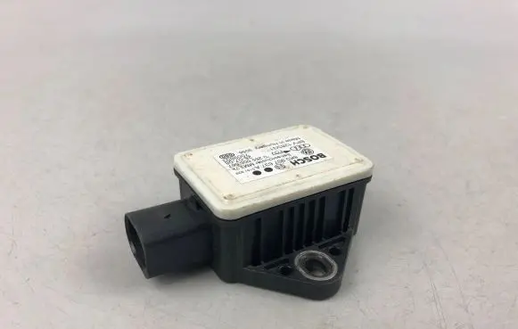 Audi A5 8T 8F ESP acceleration yaw rate sensor 8K0907637A