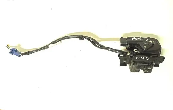 Toyota Prius (XW30) Engine bonnet/hood lock/catch