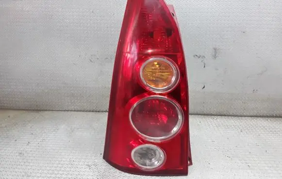 Mazda Premacy Rear/tail lights 22061961