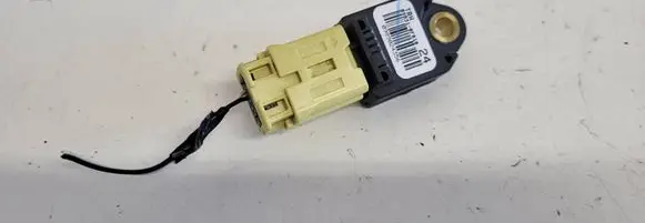 Toyota Verso Airbag deployment crash/impact sensor 898310F010 0989024356