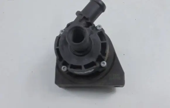 Volkswagen PASSAT B7 USA Electric auxiliary coolant/water pump 5G0965567A