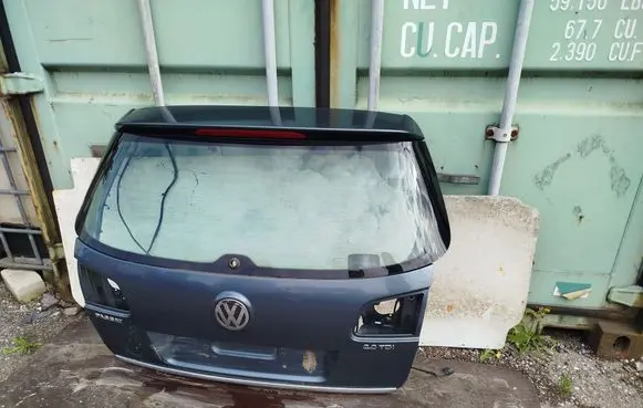 Volkswagen PASSAT B6 Tailgate/trunk/boot lid