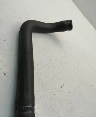 Breather/breather pipe/hose