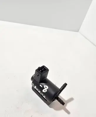KIA Sportage Turbo solenoid valve 394102F600 MC11671