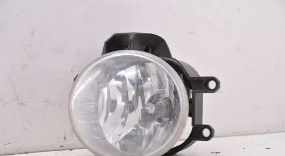 Toyota Yaris Front fog light 8121002110
